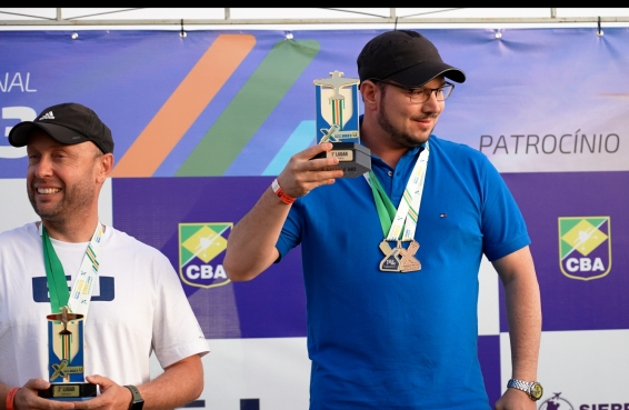 QUARTO DIA SÁBADO.01_25_47_53.Still045.jpg