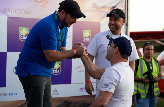 QUARTO DIA SÁBADO.00_39_45_44.Still034.jpg